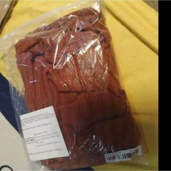 Elegant Off-Shoulder Brown Dress Sz Small - Picture 3 of 8